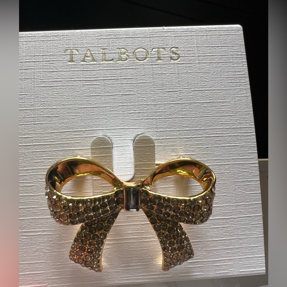 Talbots Brooch Pin